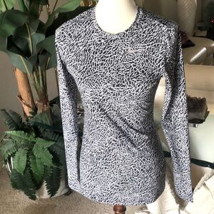 SZ S NIKE DRI FIT LEOPARD PRINT LONG SLEEVE BLACK/WHITE LIKE NEW WORN ONCE